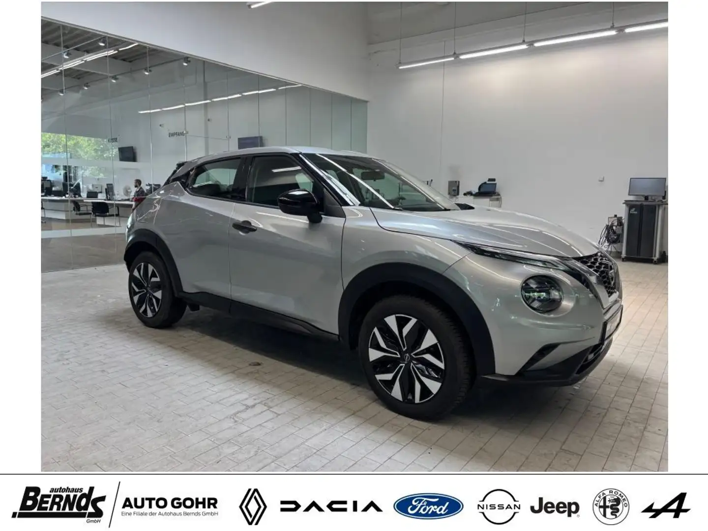 Nissan Juke 1.0 DIG-T Acenta NissanConnect NAVIG. Voll-LED Argento - 2