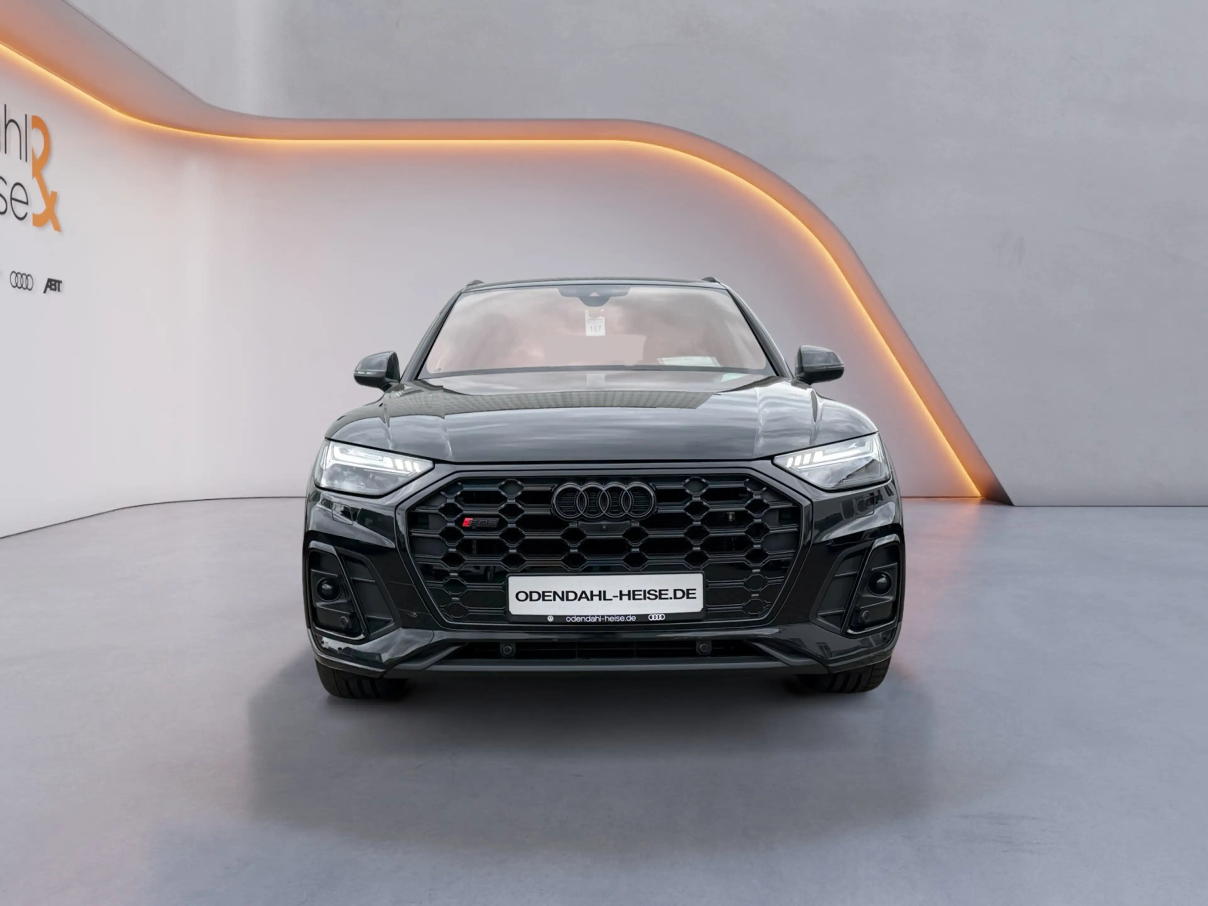 Audi SQ5 Sportback 55 TDI quattro tiptronic PANO / BO — photo 8