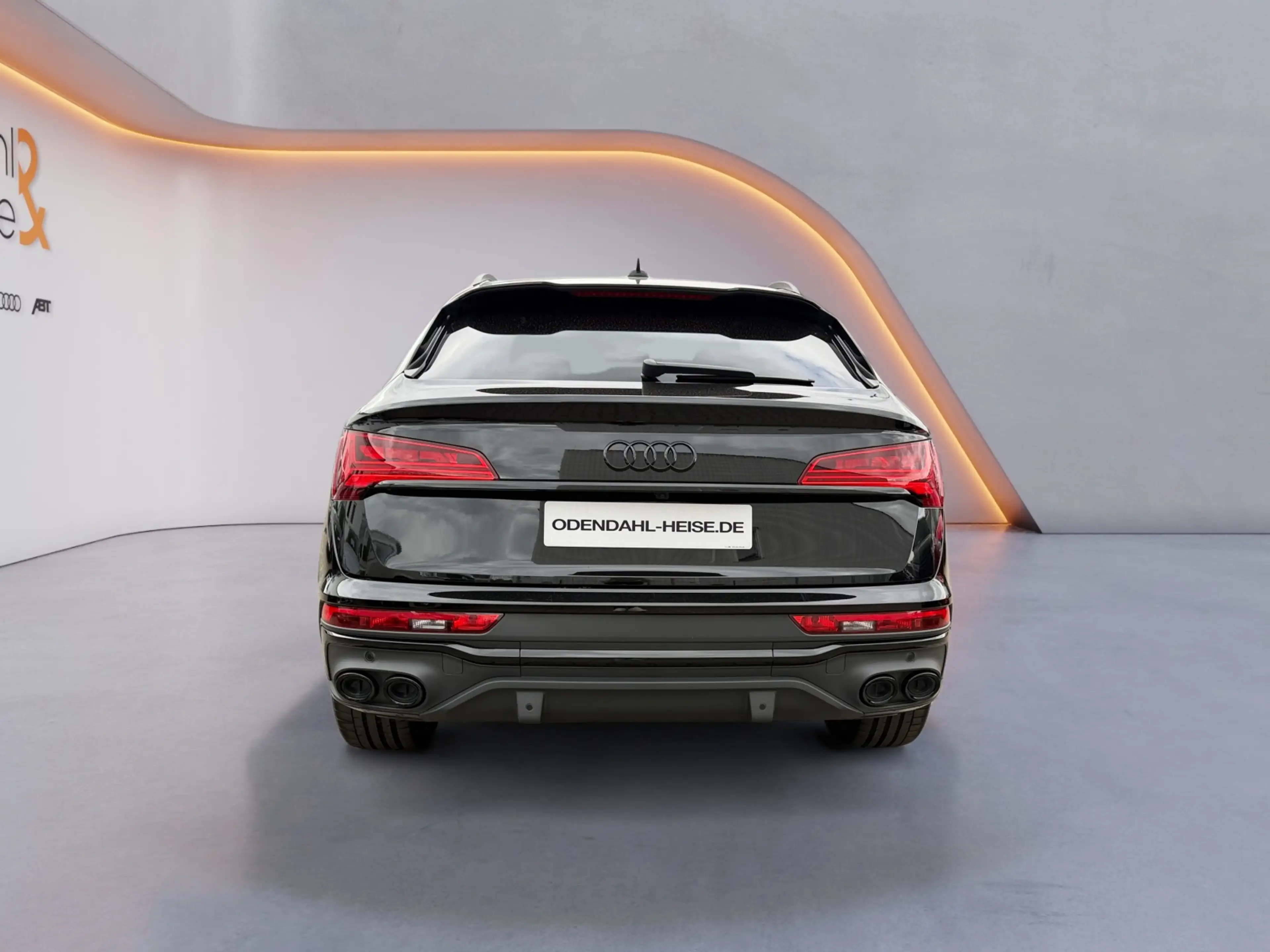 Audi SQ5 Sportback 55 TDI quattro tiptronic PANO / BO — photo 4