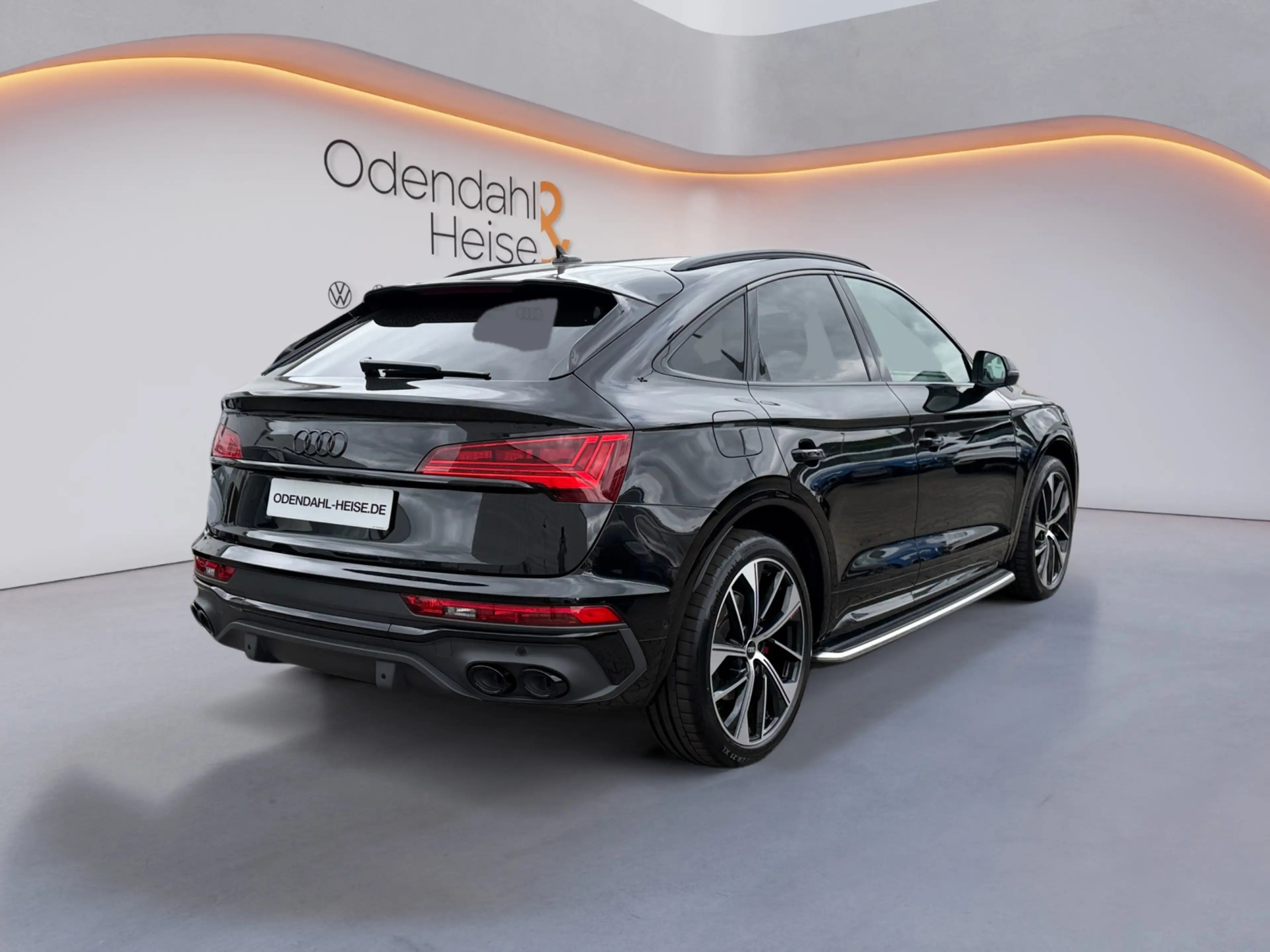 Audi SQ5 Sportback 55 TDI quattro tiptronic PANO / BO — photo 5