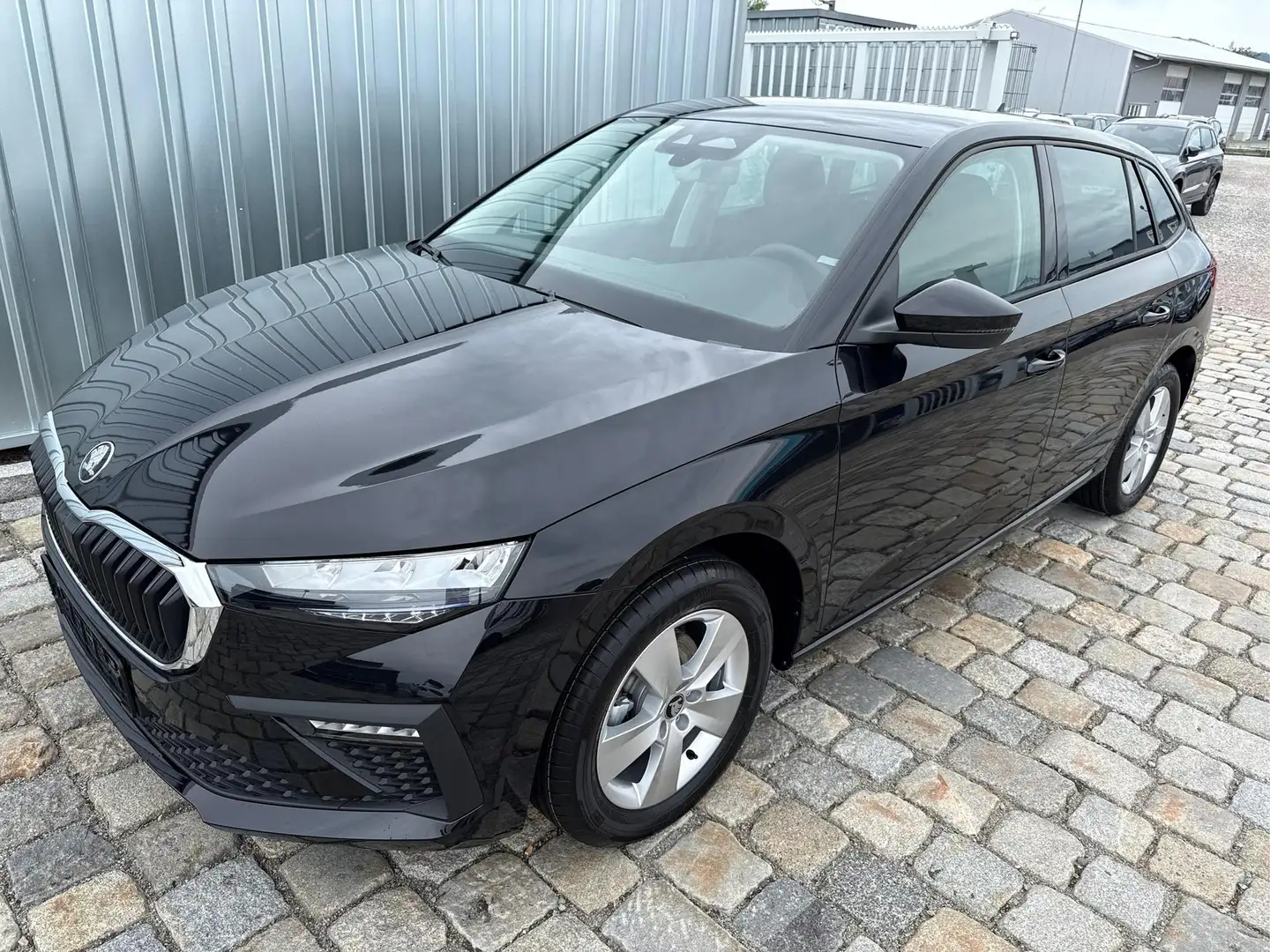 Skoda Scala Extra 1,5 TSI DSG 150 PS-5 Jahre Garantie-Anhän... Schwarz - 1
