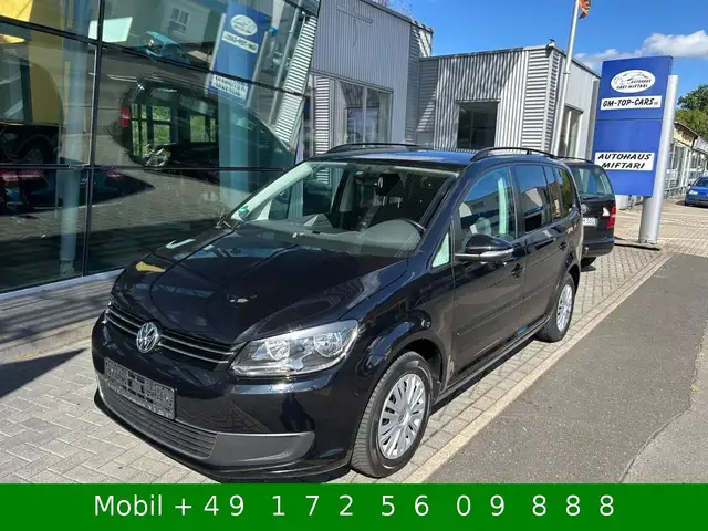 Volkswagen Touran view 4