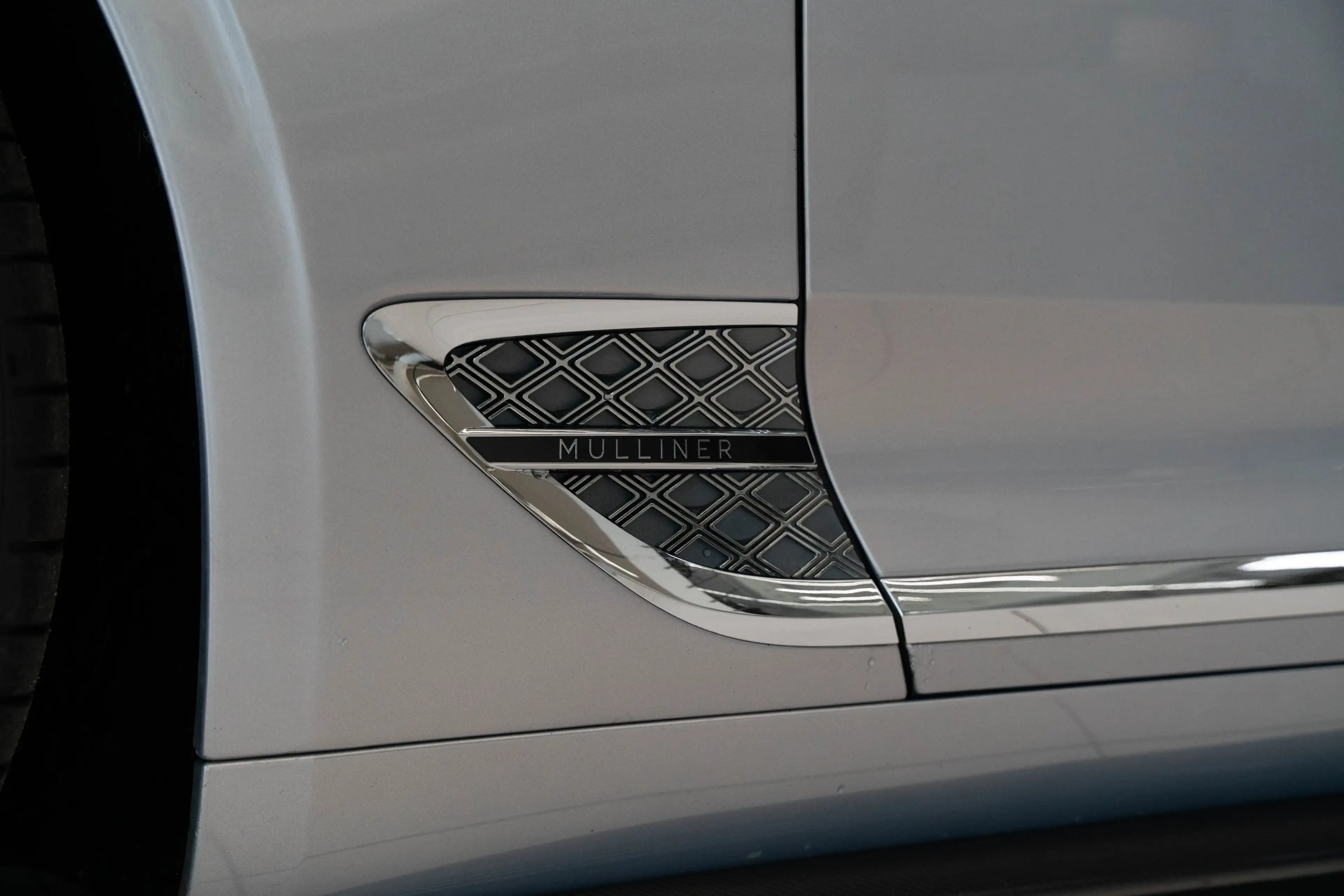 Bentley Continental GT V8 MULLINER *CarbonStyling* — photo 9
