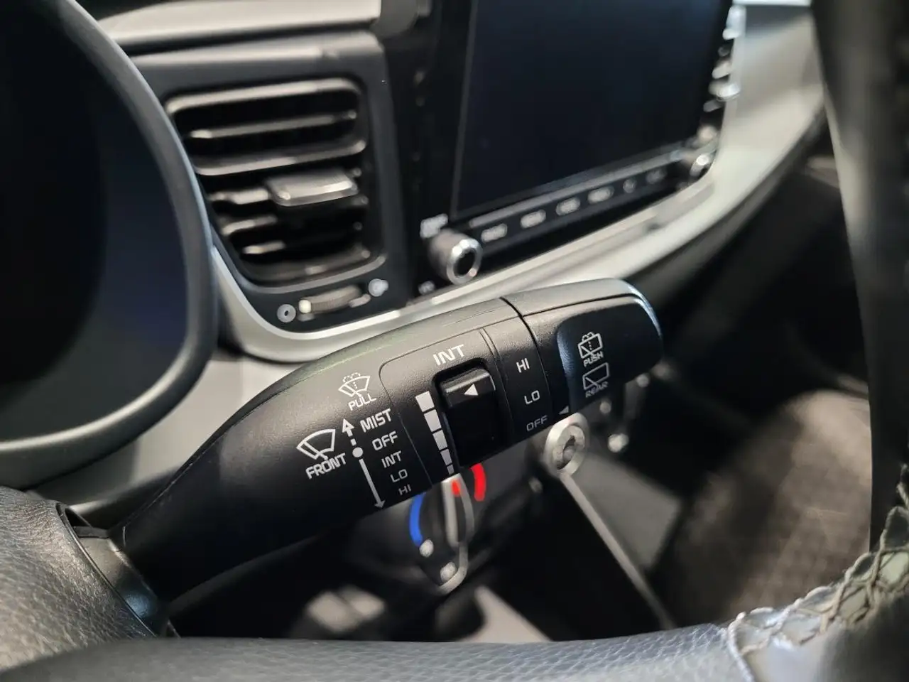 Kia Rio снимка Kia Rio