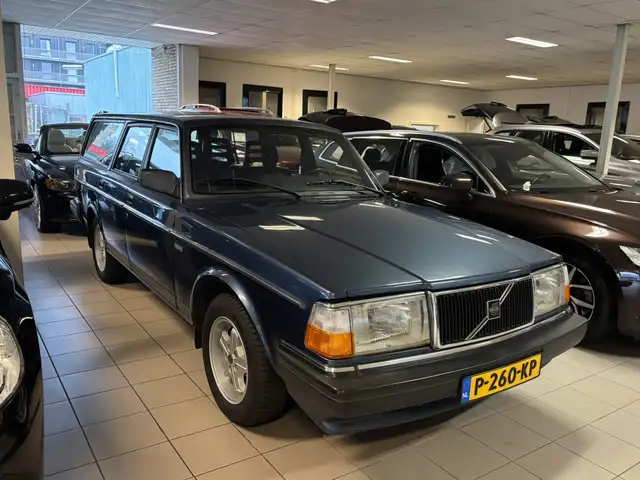 Volvo 240 2.3 Aut Airco SRS Leder Cruisecontrol UNIEK