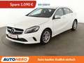 Mercedes-Benz A 160 A 160 Urban Aut.*LED*TEMPO*PDC* Blanc - thumbnail 1