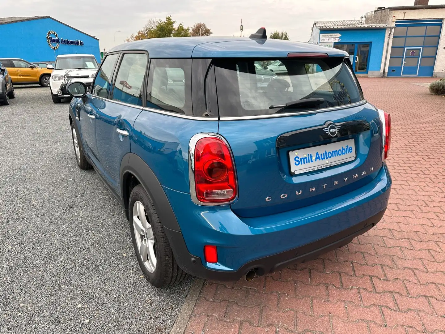 MINI One Countryman Salt aus 1.Hand Blau - 2