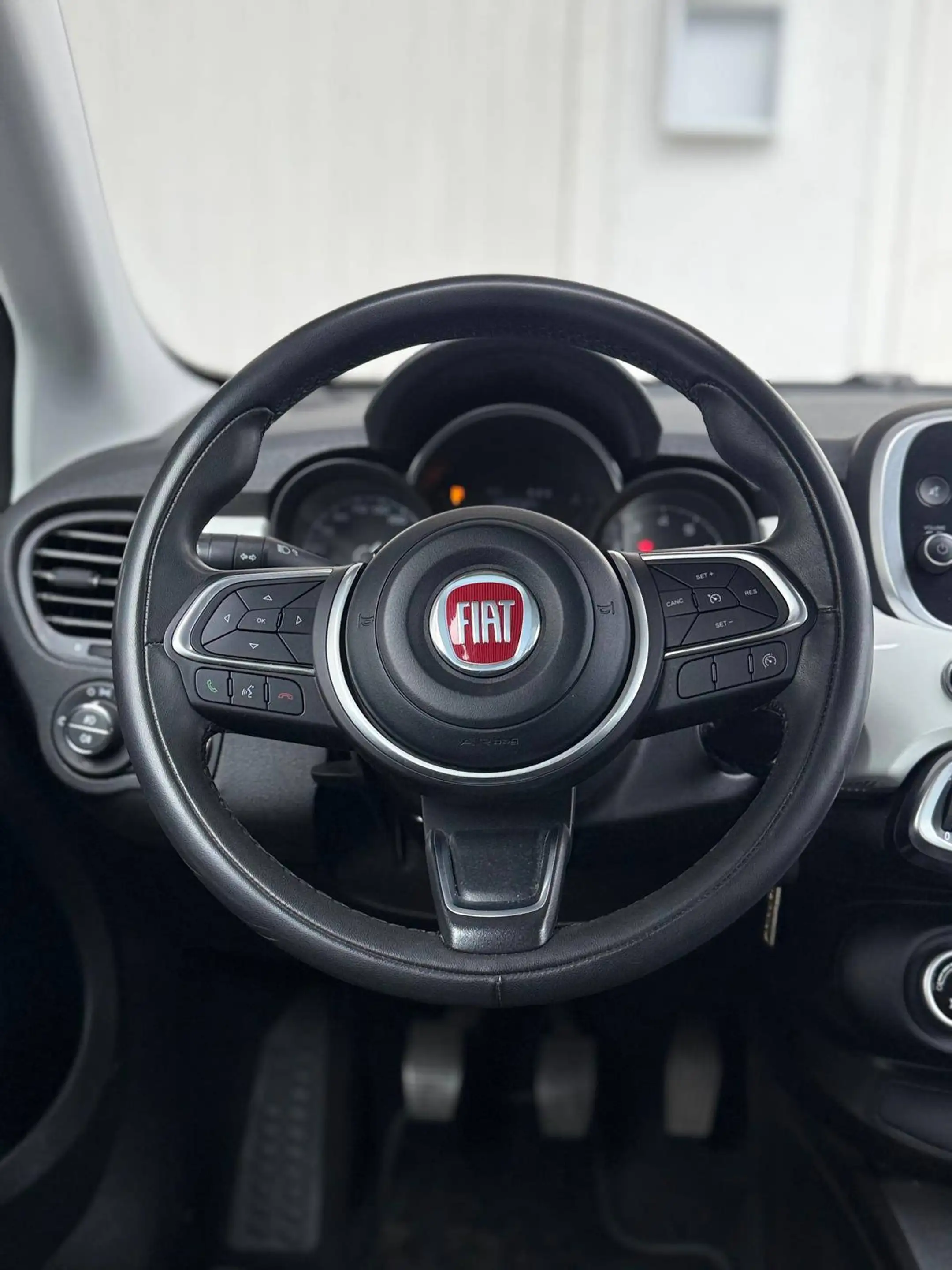 Fiat 500X City Cross — photo 10