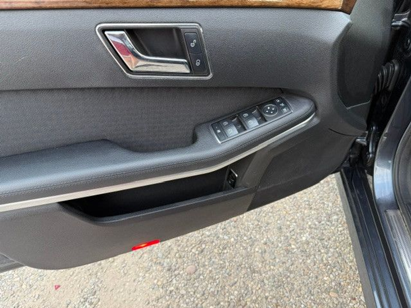 Mercedes-Benz E 200 Limousine E 200 CGI AHK Klimaautomatik — photo 11