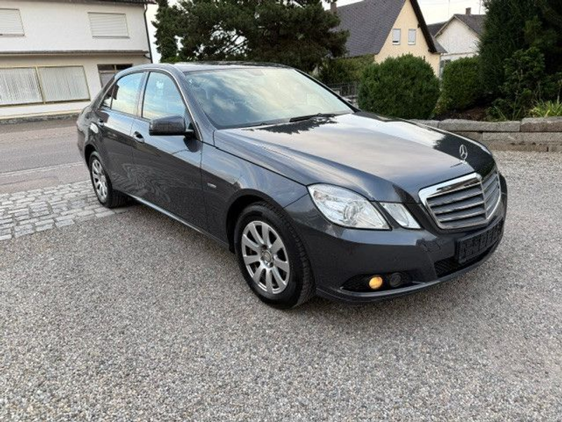 Mercedes-Benz E 200 Limousine E 200 CGI AHK Klimaautomatik