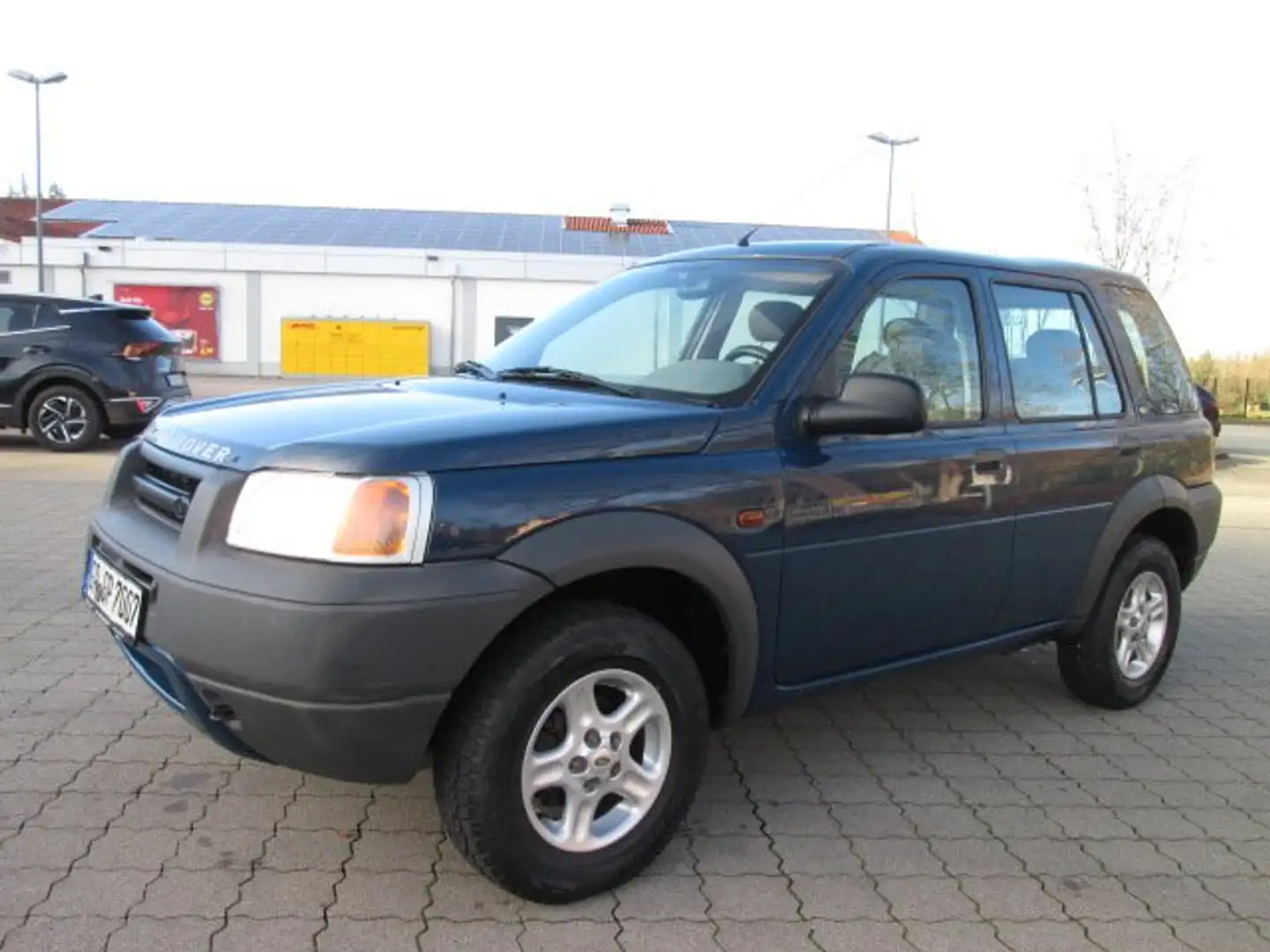 Land Rover Freelander Freelander 1.8i+2.HAND+WENIG KM+TÜV=10/2026 Blauw - 2