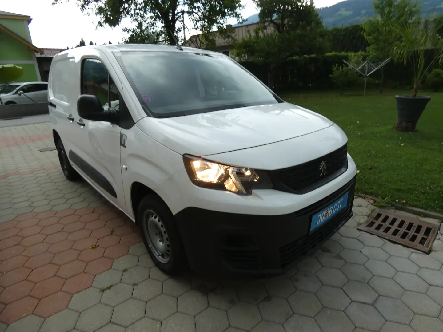 Peugeot Partner Van 1,5 Blanc - 1