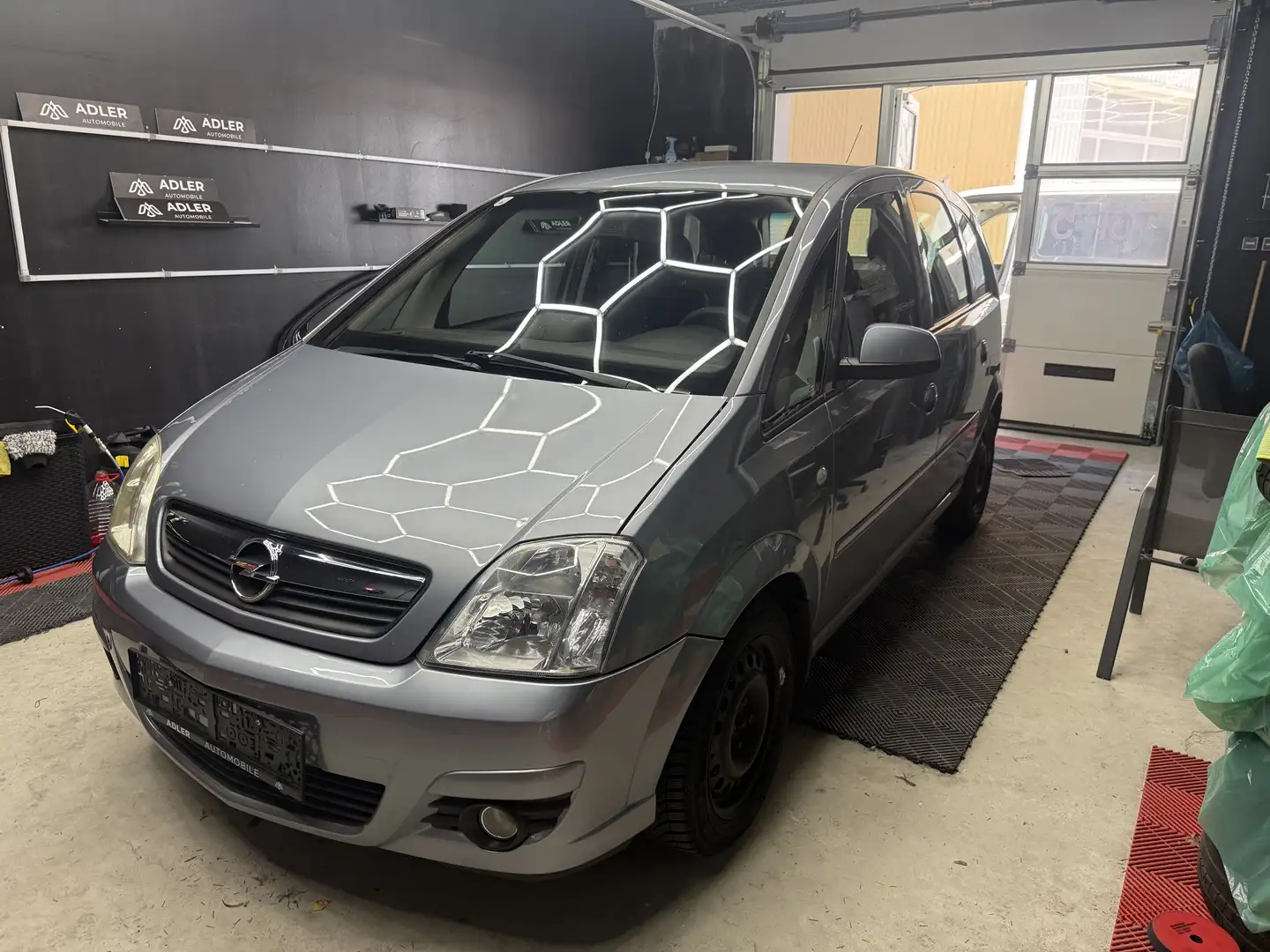 Opel Meriva Edition Grau - 1