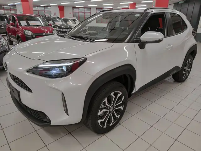 Toyota Yaris Cross 1.5 Hybrid 131cv E-CVT  Trend Automatica SUPER PR