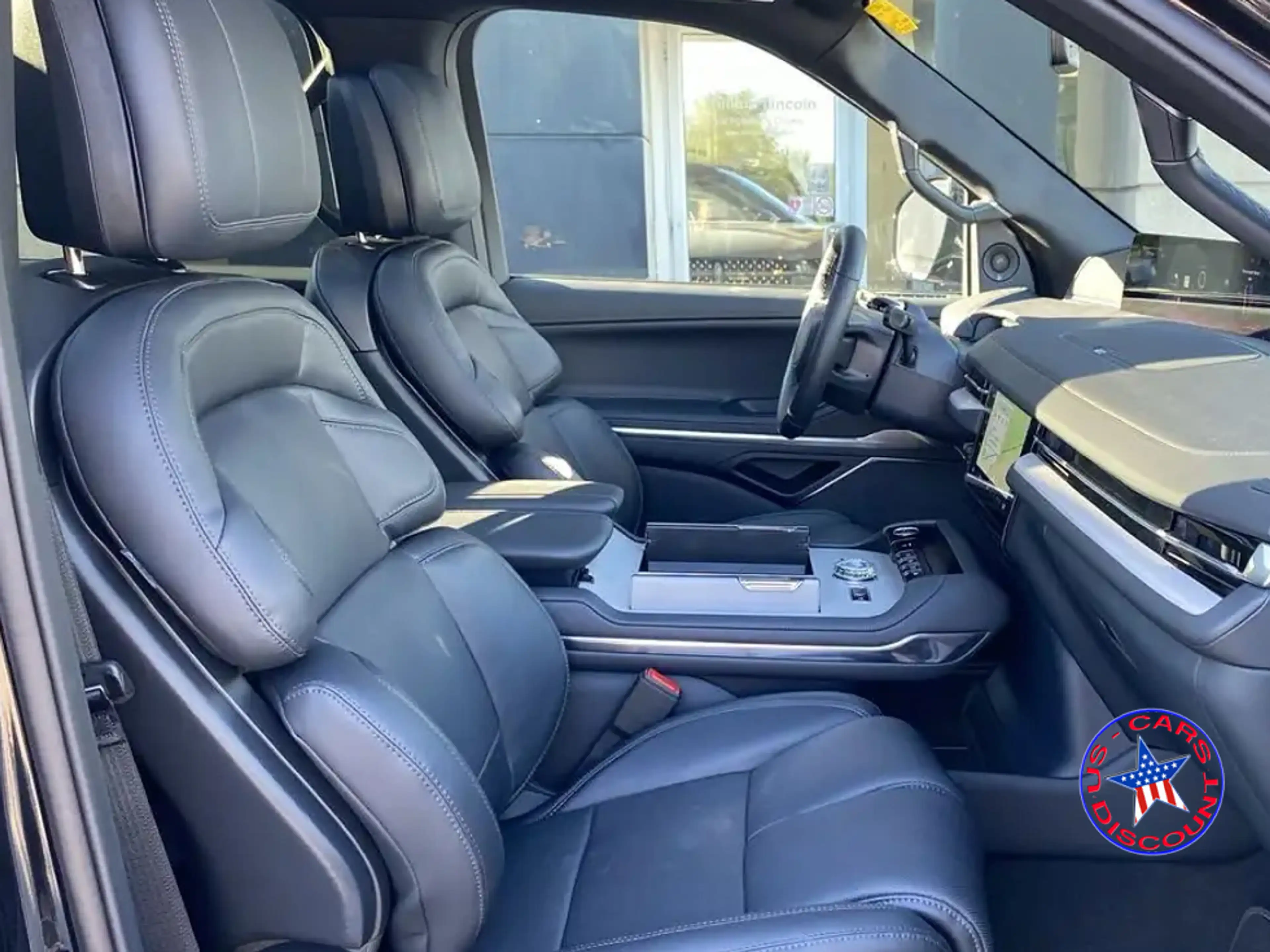 Lincoln Navigator NEU 2027 Reserve L AWD — photo 9