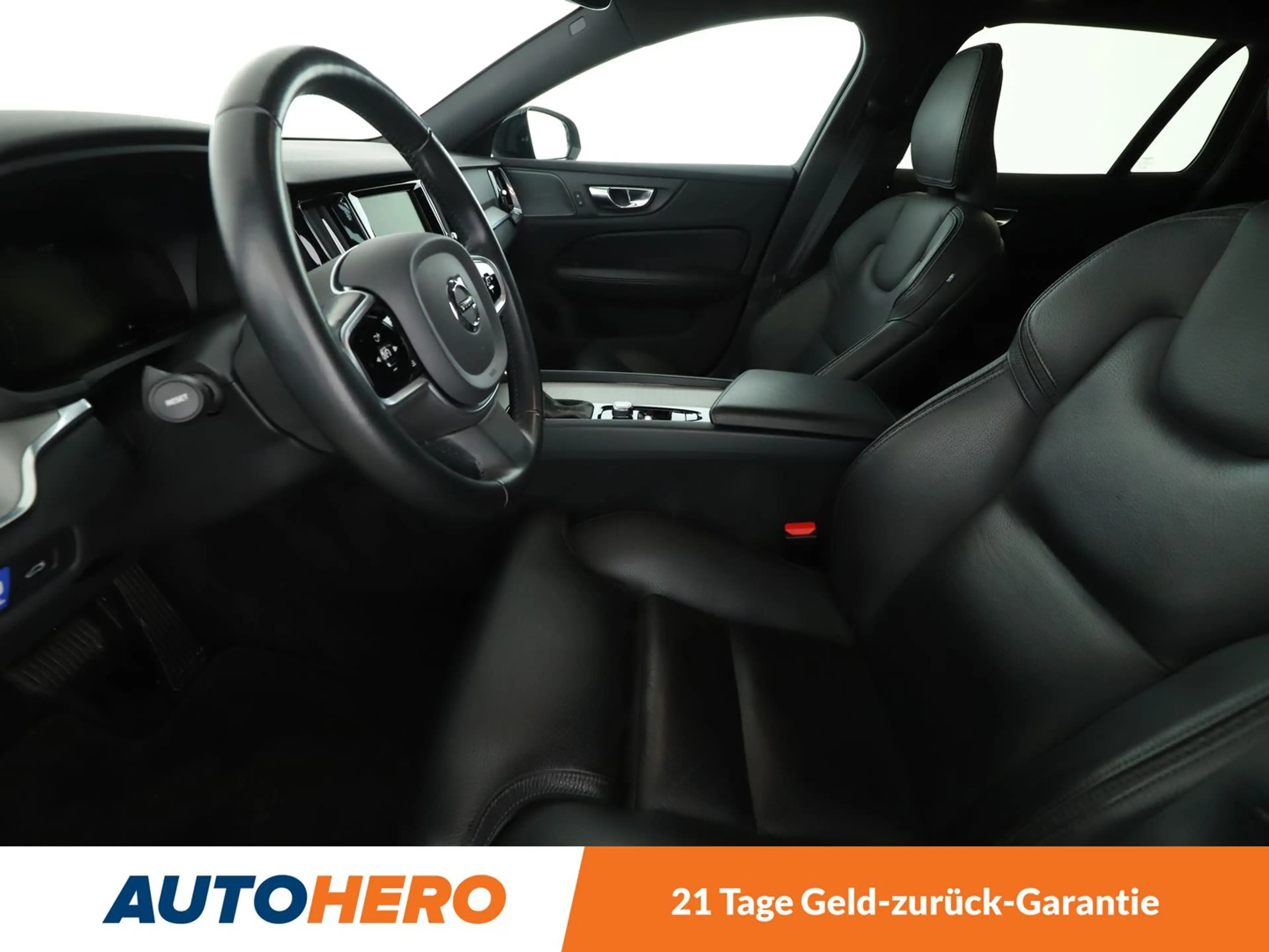 Volvo V60 Cross Country 2.0 D4 AWD *TEMPO*CAM*PDC*SHZ*ALU*PANO* — photo 10