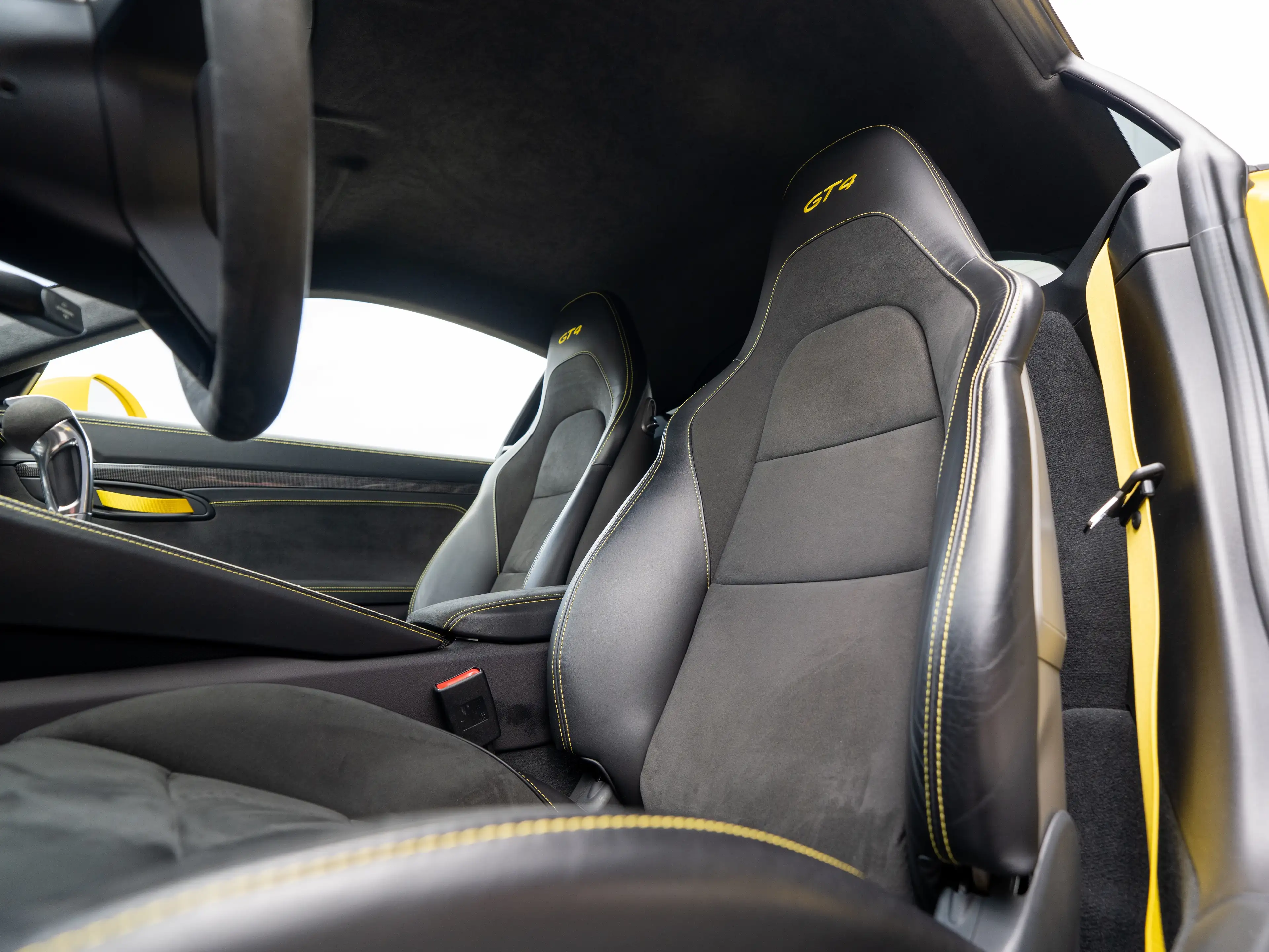 Porsche 718 718 Cayman GT4 PDK - LED - CARBON — photo 4