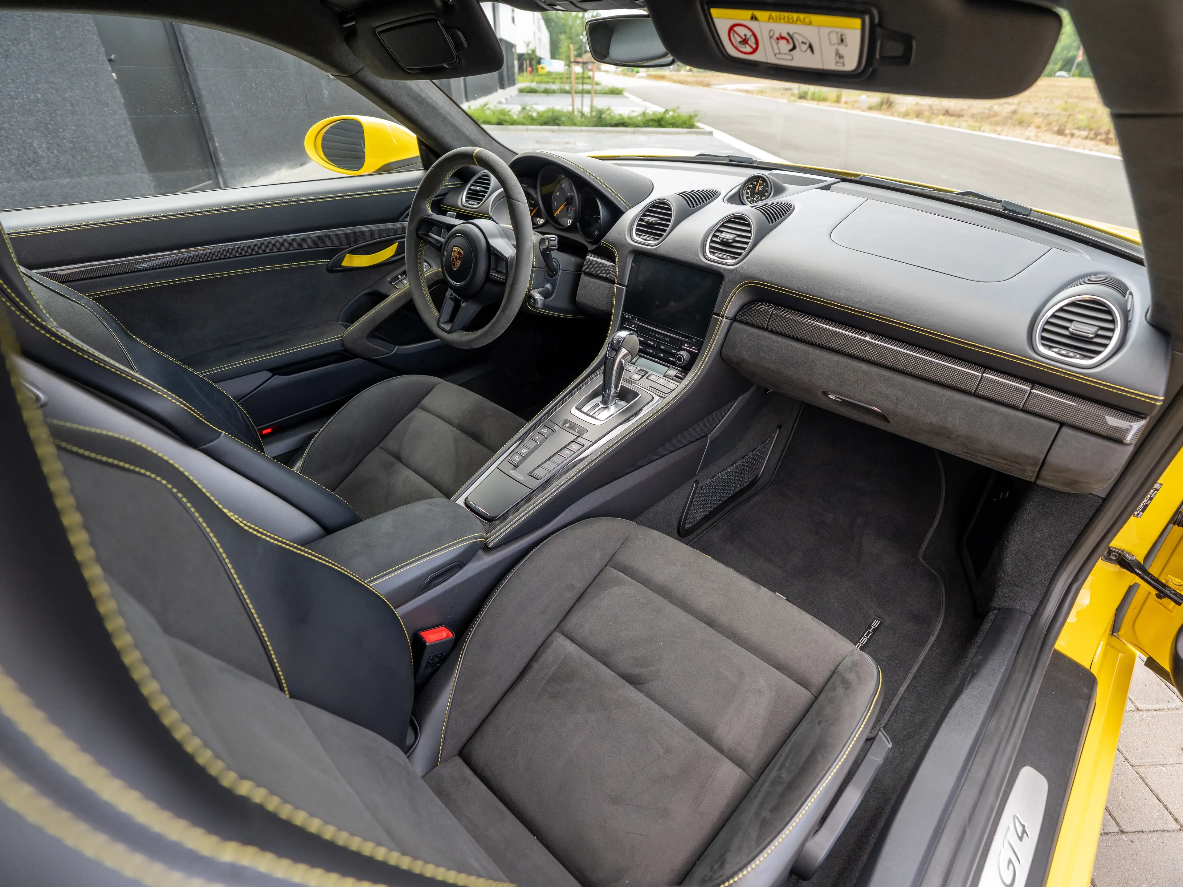 Porsche 718 718 Cayman GT4 PDK - LED - CARBON — photo 5
