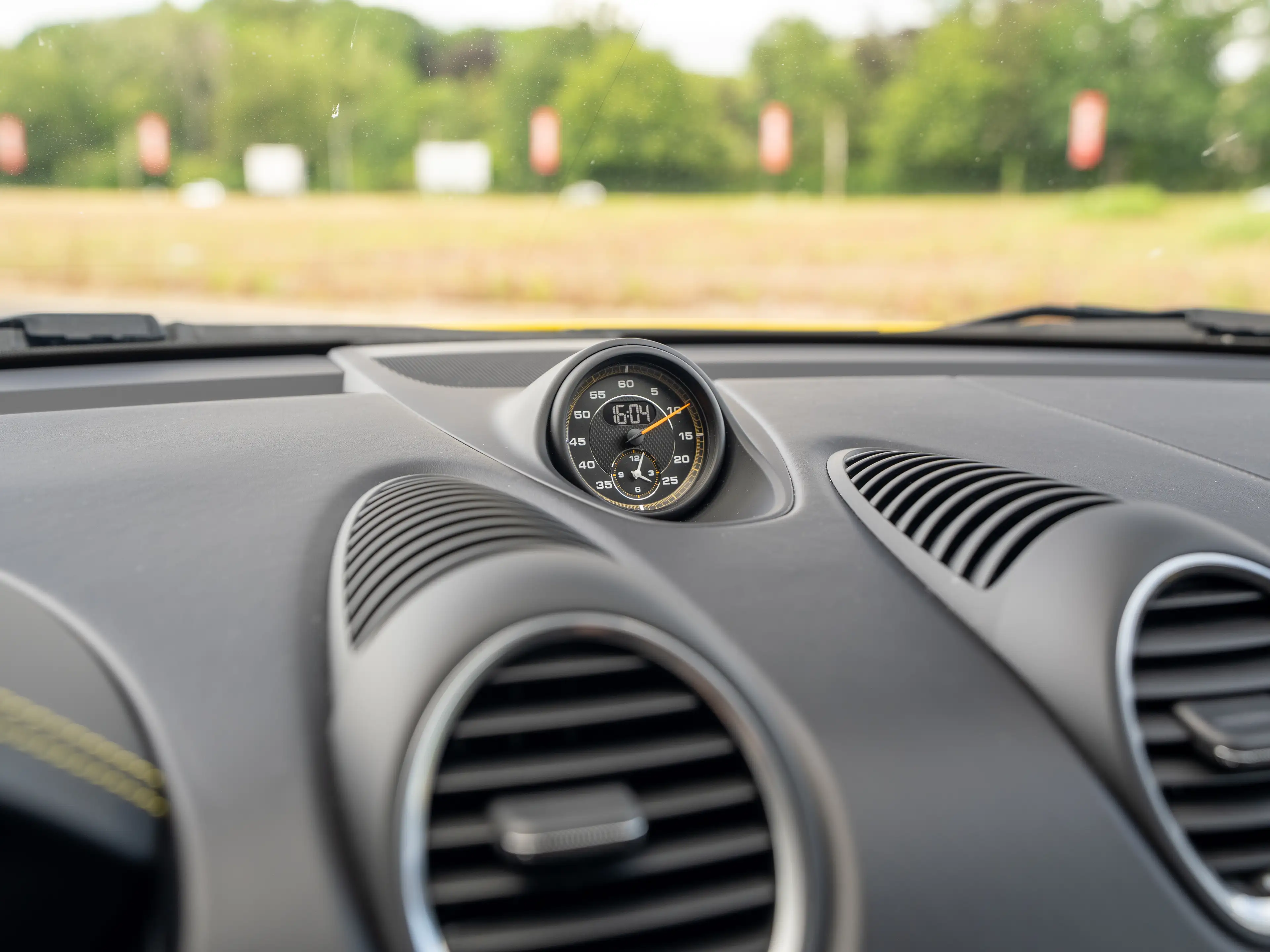 Porsche 718 718 Cayman GT4 PDK - LED - CARBON — photo 7