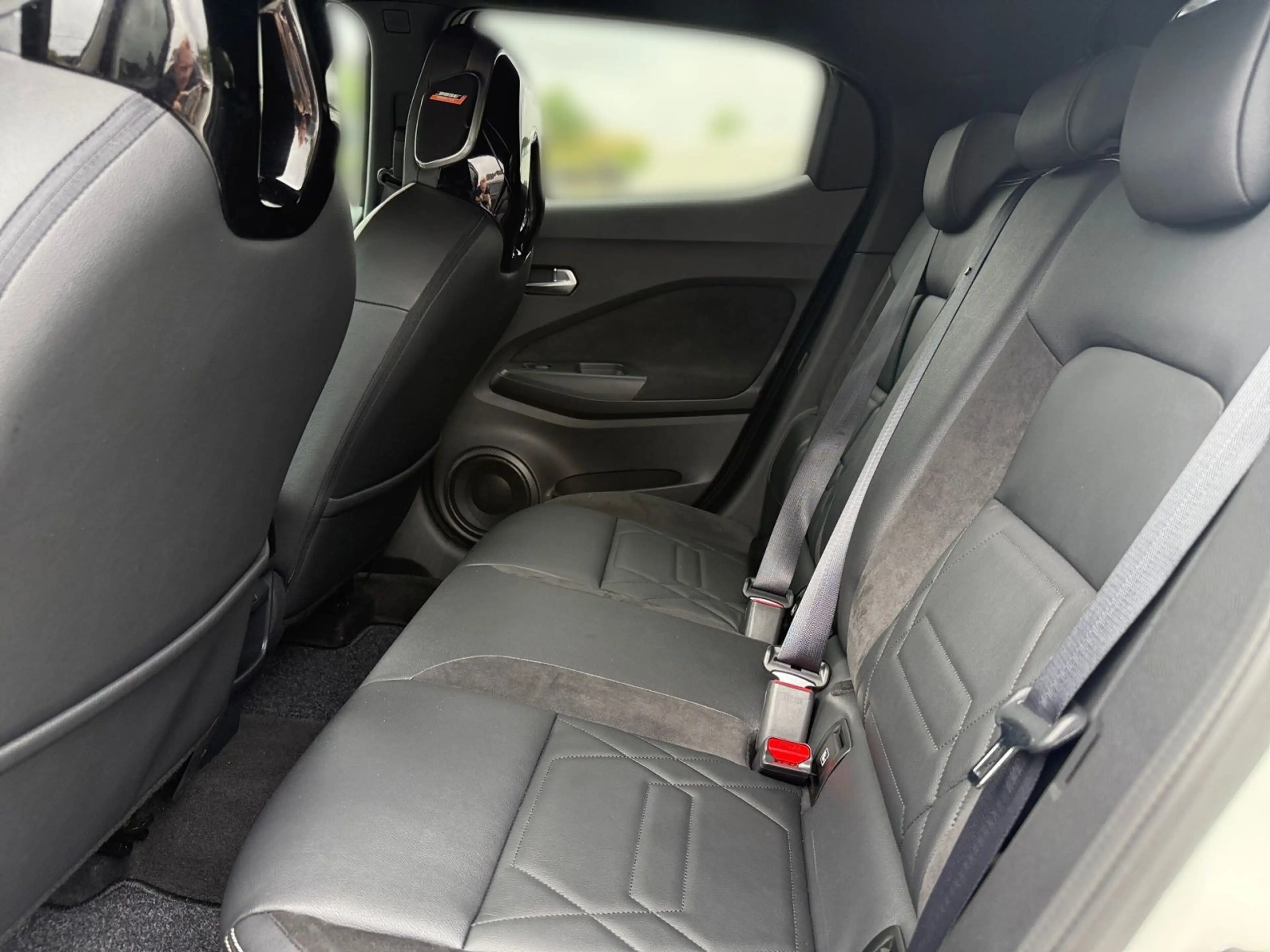 Nissan Juke 1.6 Hybrid N-Design Hybrid, BOSE, AVM, LED — photo 12