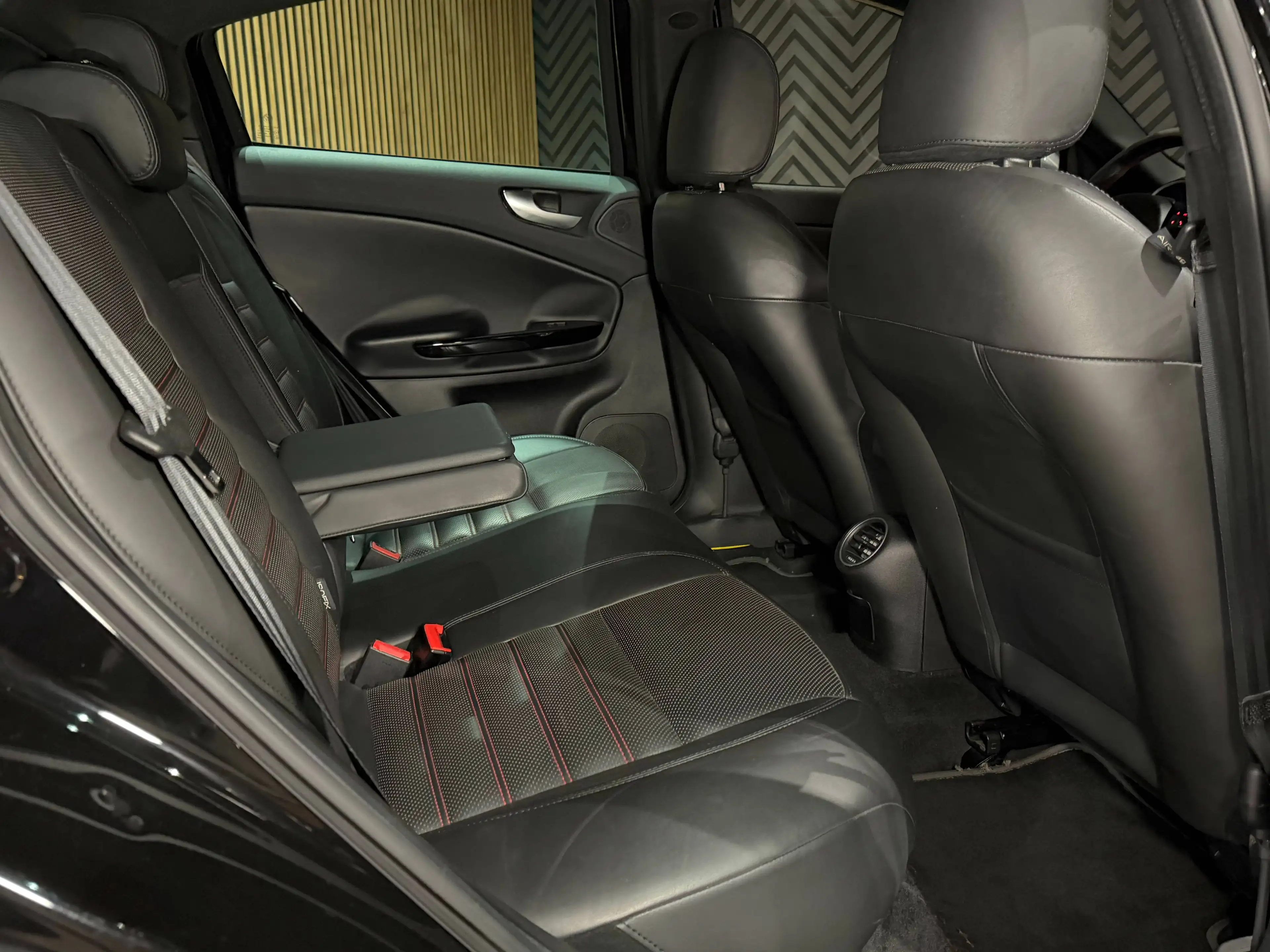 Alfa Romeo Giulietta ✅1.4i Multi Air 12 Maanden GARANTIE Sport Leder — photo 9