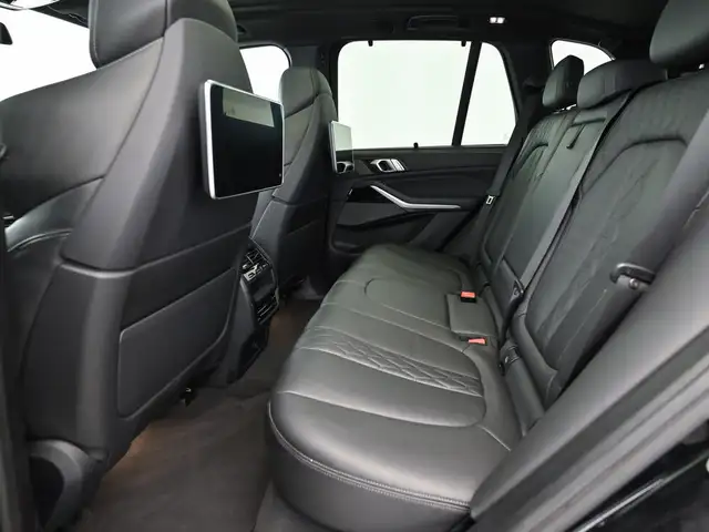 BMW X5 M 50i *ERSTBESITZ*LUFT*FOND-ENTERTAIN*PANO*LASER Ansicht 12