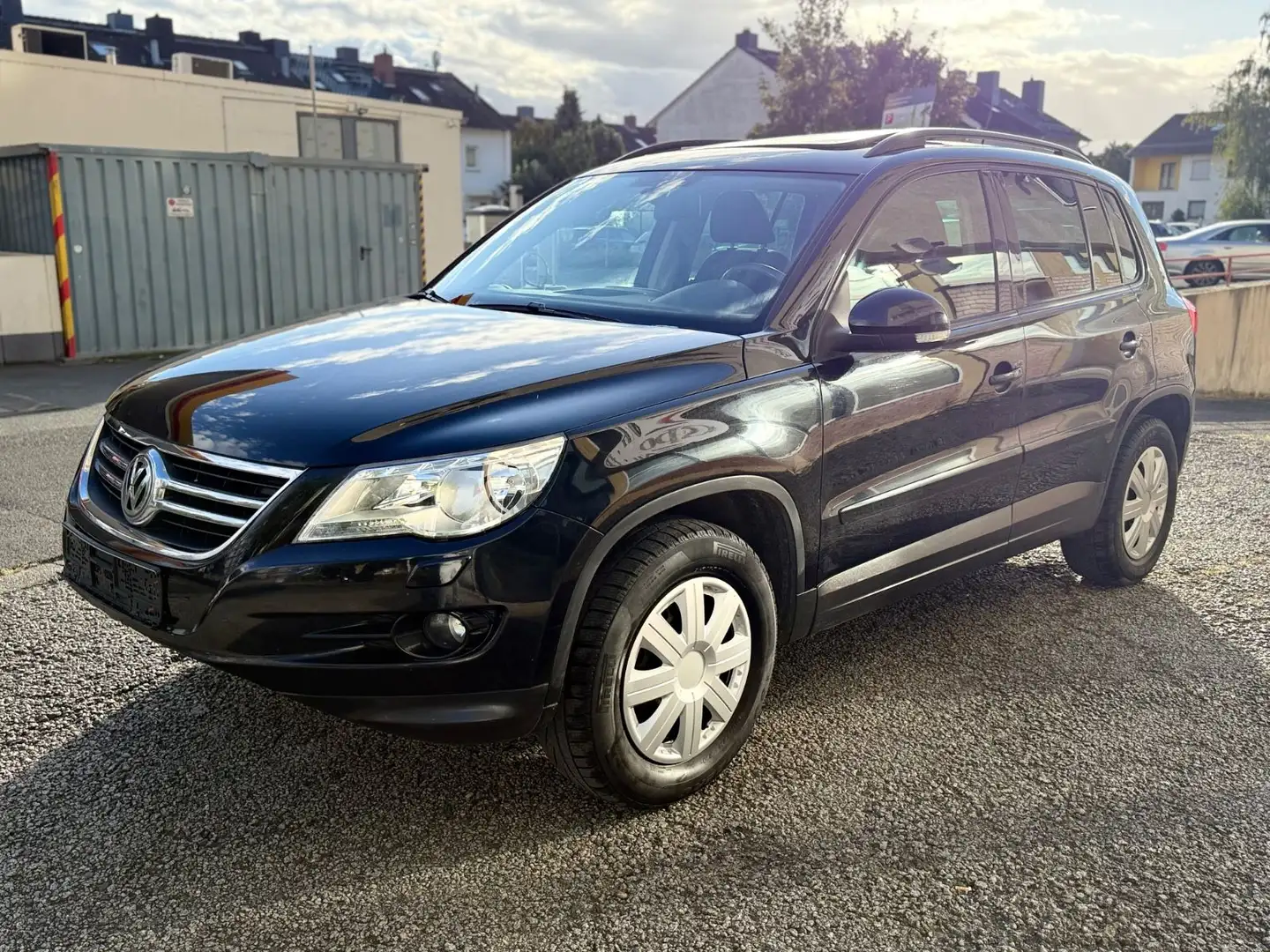 Volkswagen Tiguan 2.0 TSI DSG 4MOTION Track & Field Noir - 1