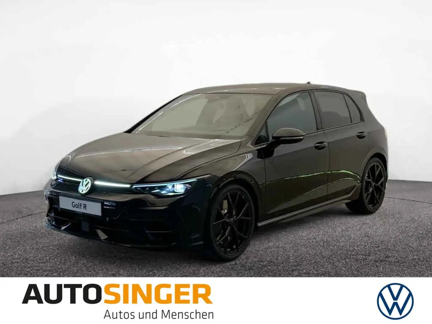 Volkswagen Golf R BLACK AKRAPOVIC*HARMAN*PANO*AHK*DCC*360 Negro - 1