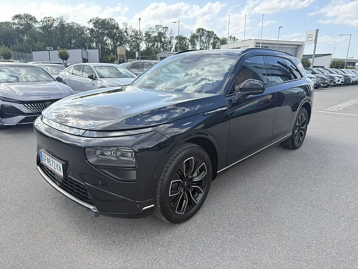 Xpeng G9 Long Range RWD Schwarz - 2