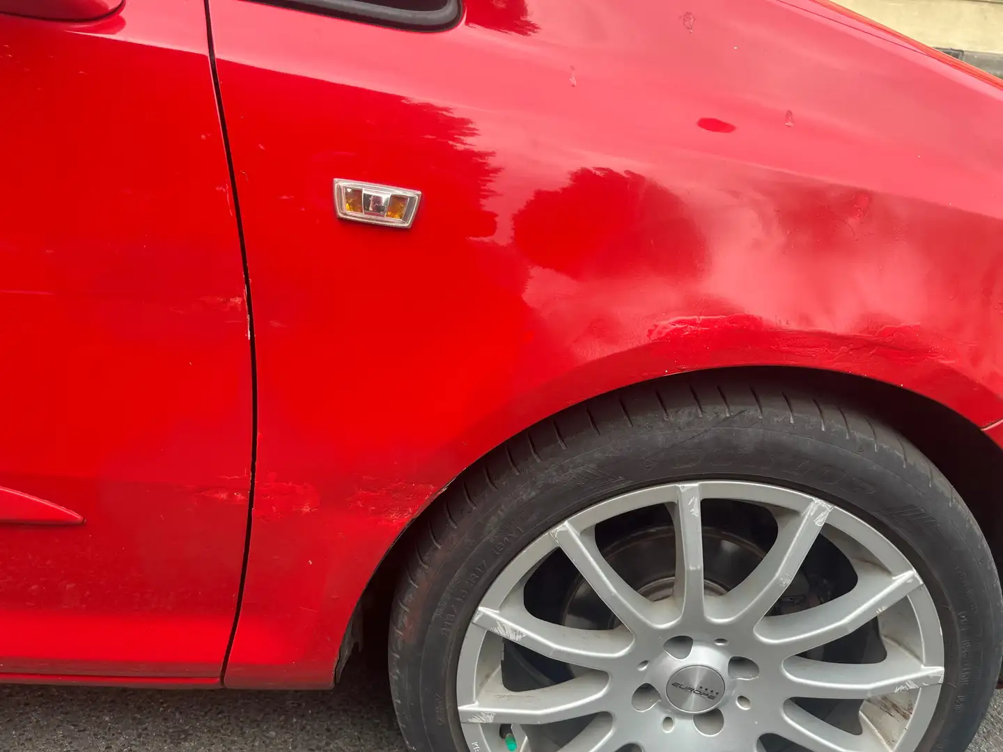 Opel Corsa Corsa 1,4 Sport Sport Rot - 2