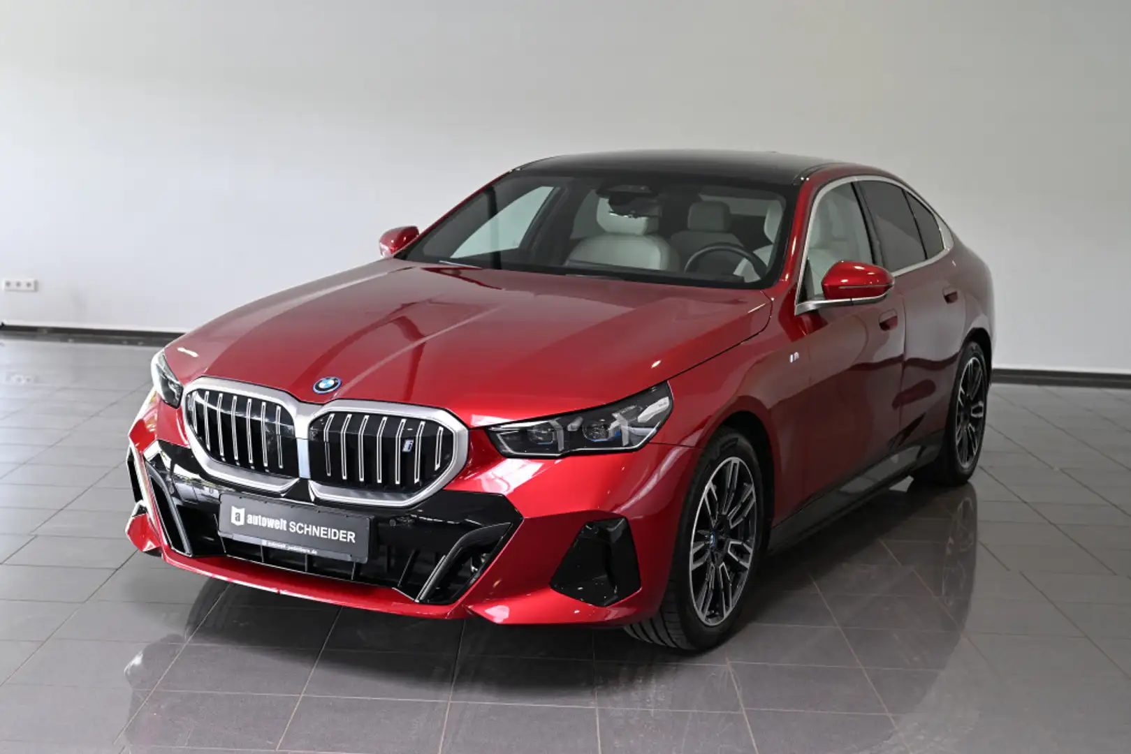 BMW i5 40 eDrive M Sport Pano ACC HUD Pro-Fahrwerk Rojo - 2