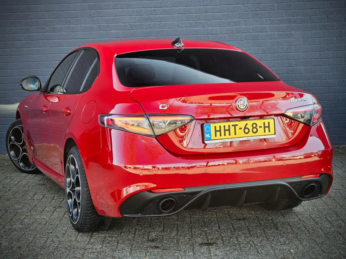 Alfa Romeo Giulia 2.0 T GME AWD Veloce 280PK/MY24/ HARMAN KAR. / RIJ Rood - 2