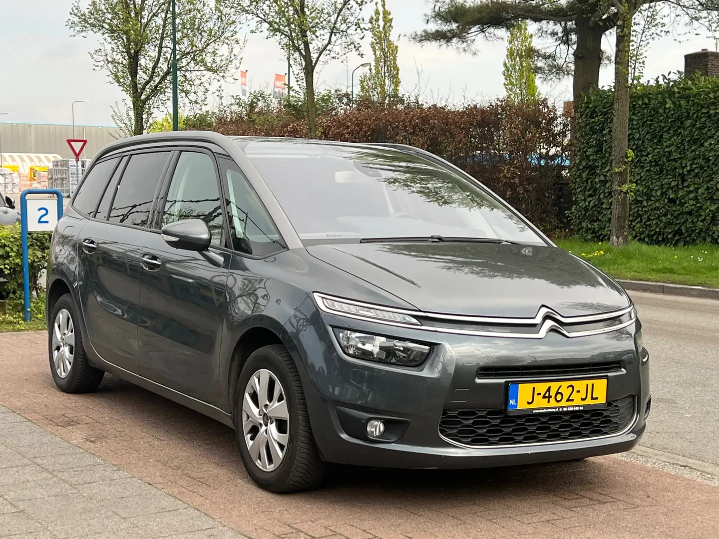 Citroen C4 Picasso 1.2 PureTech *MOTORSTORING TURBO Gris - 1