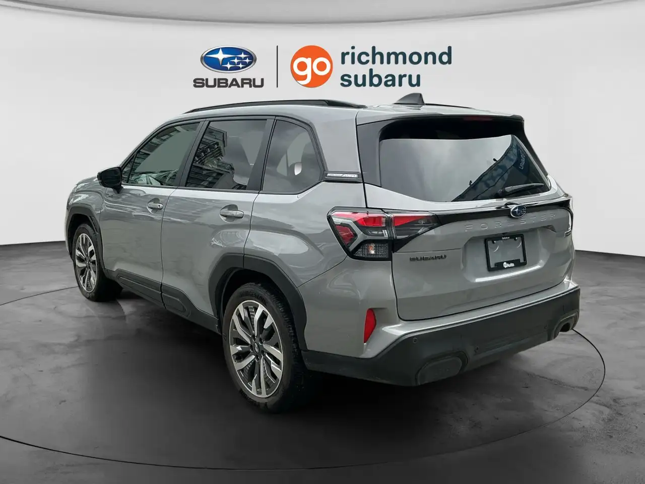 Subaru Forester снимка Subaru Forester