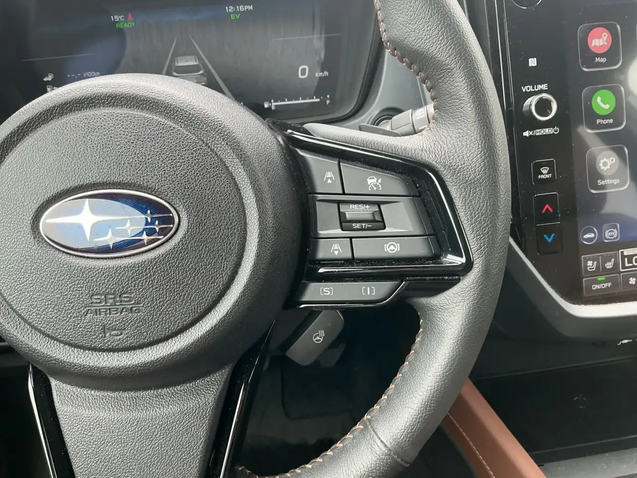 Subaru Forester снимка Subaru Forester