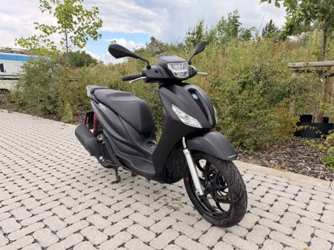 Piaggio Medley 125