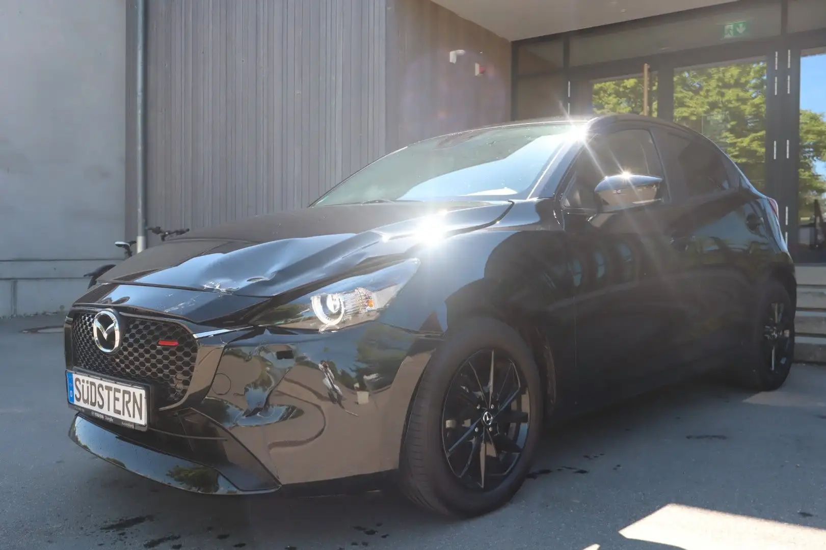 Mazda 2 Lim. Homura/LED/Navi/RFK Schwarz - 1