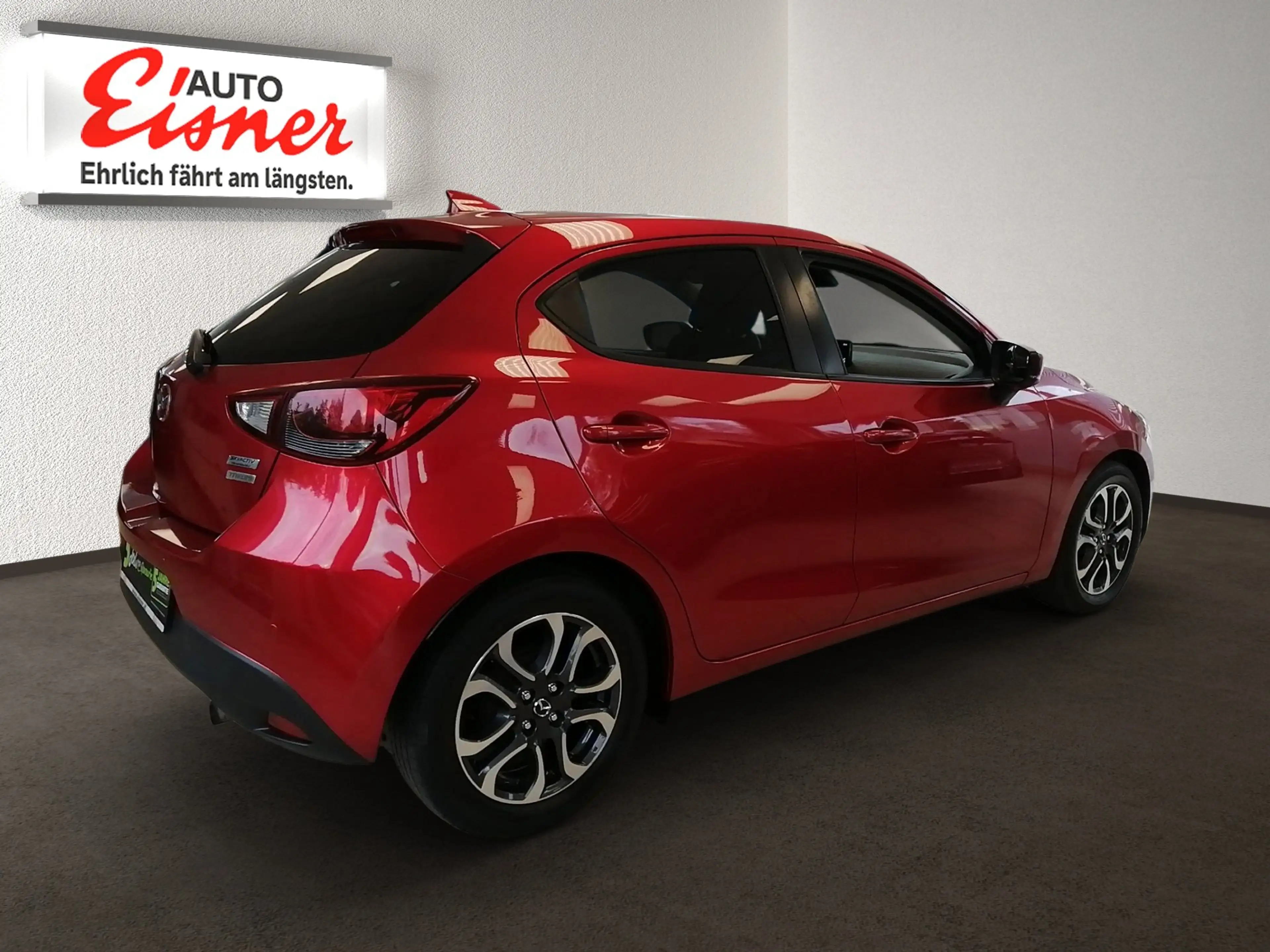 Mazda 2 1.5 G 90 Takumi BIG DEAL — photo 11