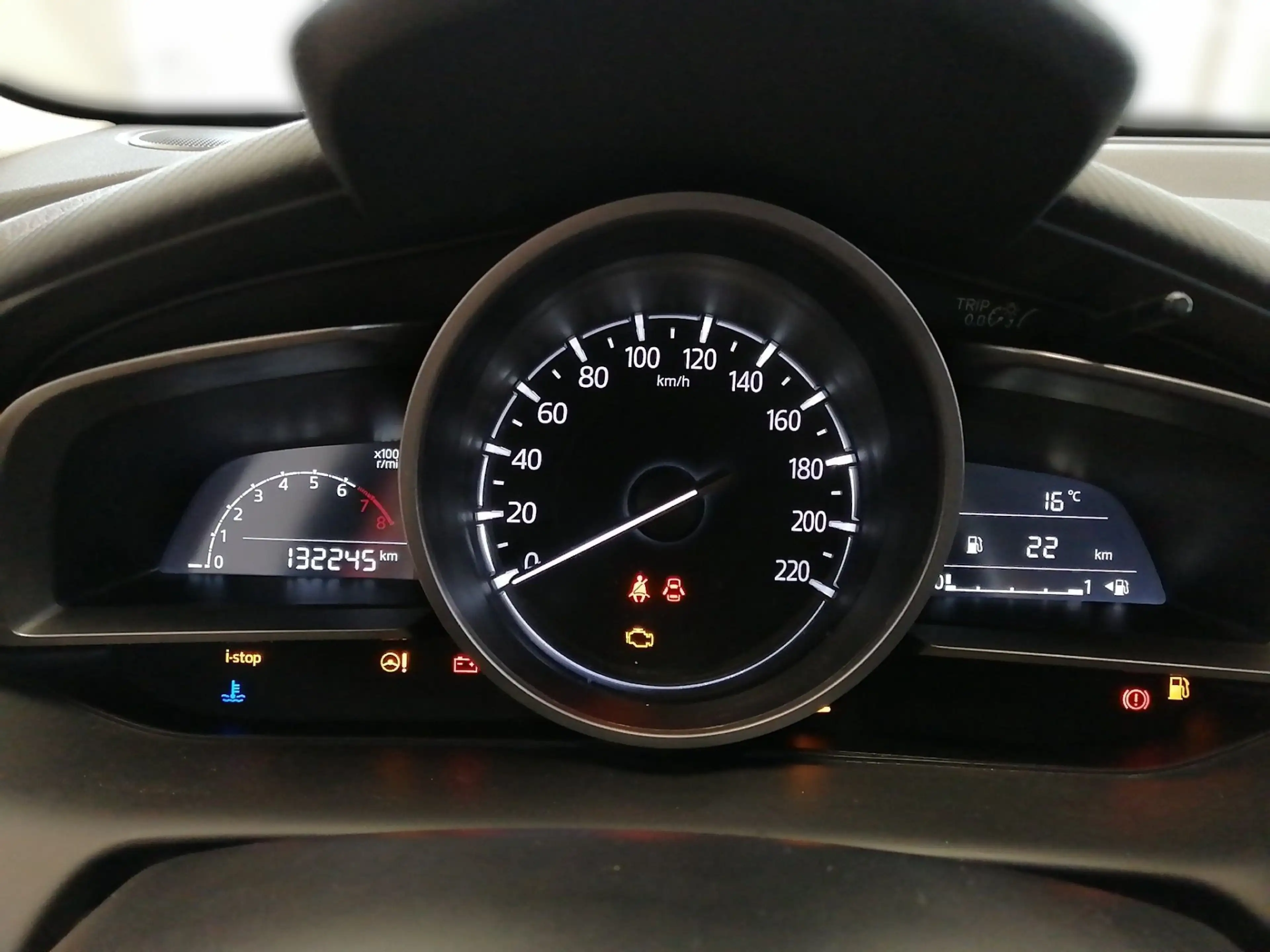 Mazda 2 1.5 G 90 Takumi BIG DEAL — photo 6
