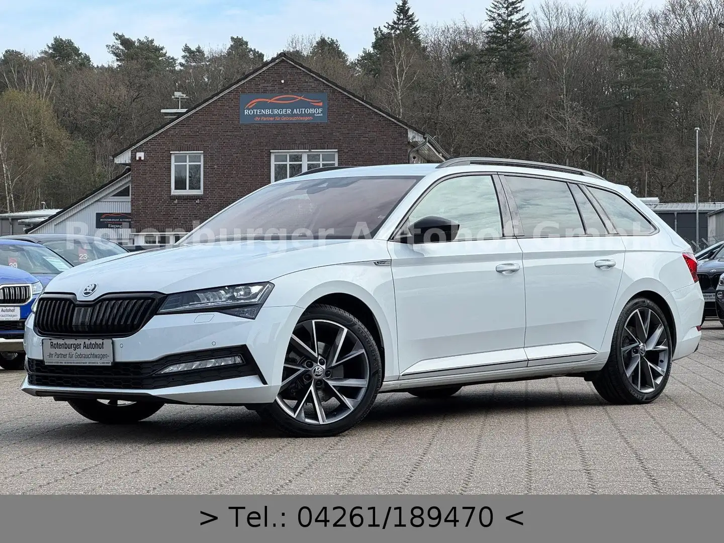 Skoda Superb Combi 2.0 TDI*SPORTLINE*VIRTUAL*LEDER*1HD Weiß - 1