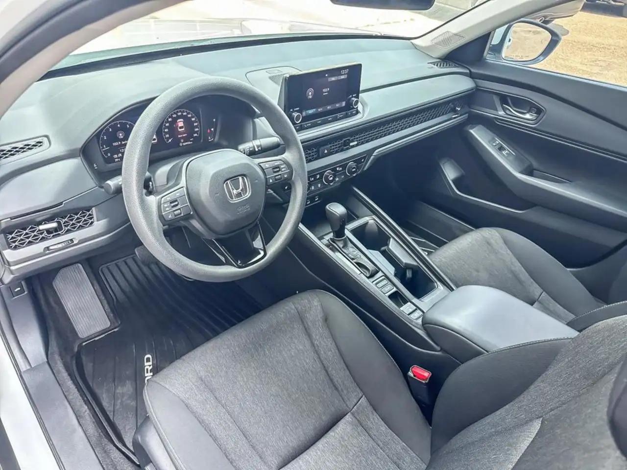 Honda Accord снимка Honda Accord
