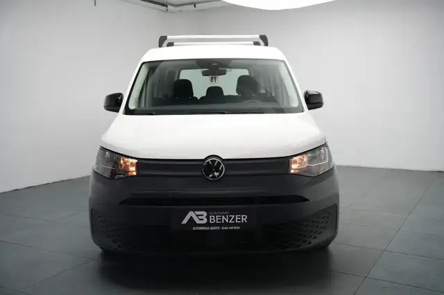 Volkswagen Caddy view 5