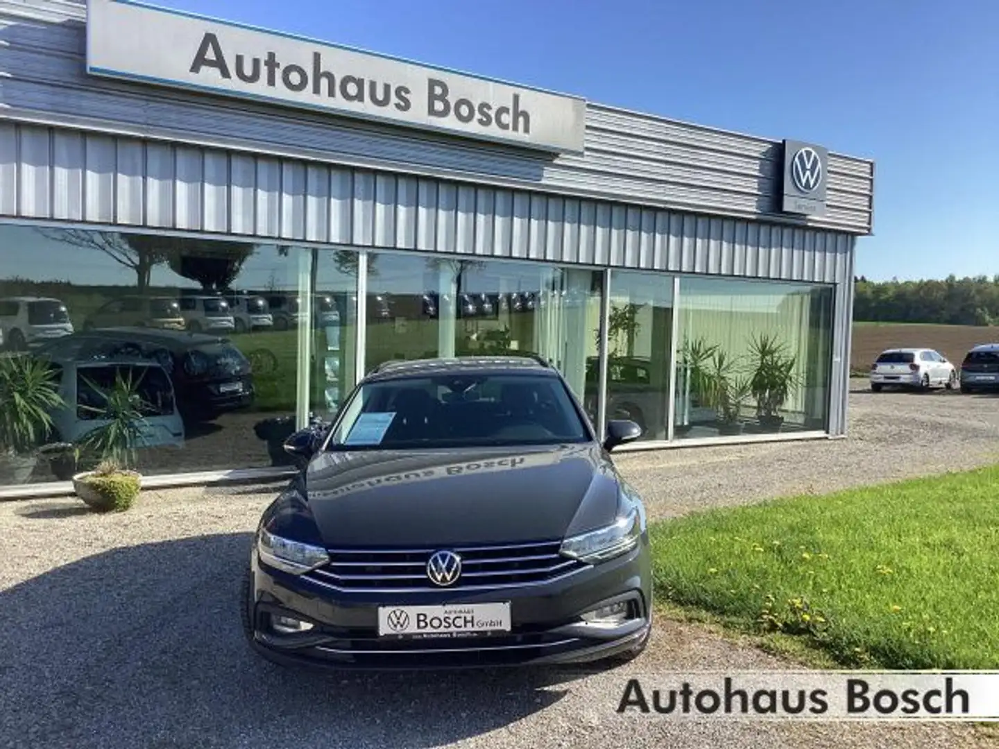 Volkswagen Passat Variant 1.5 TSI DSG Business Navi ACC RFK Grau - 2