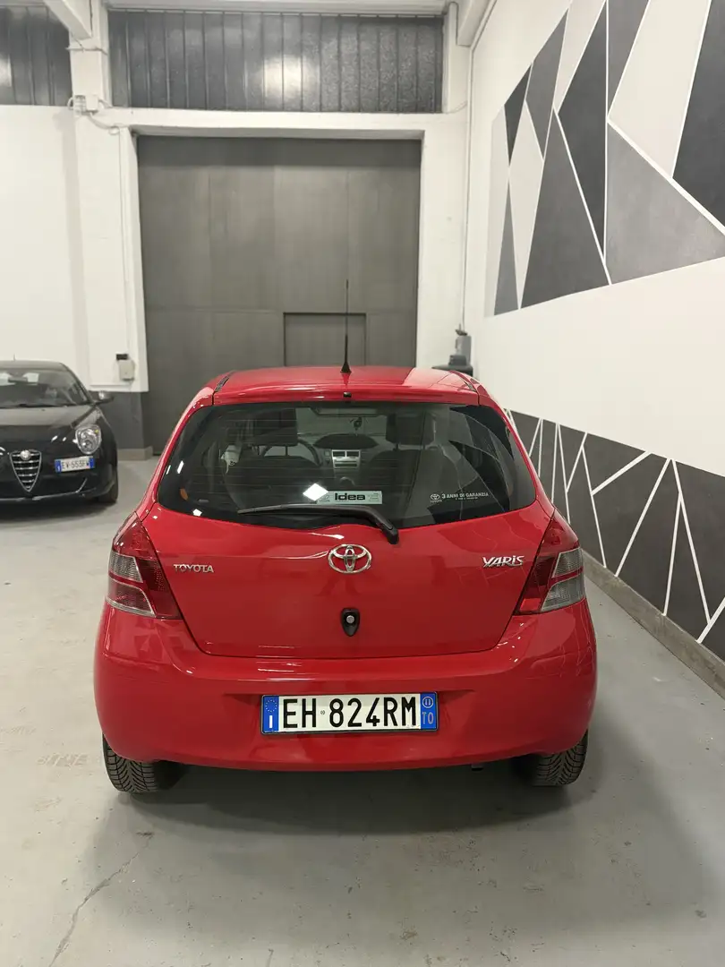 Toyota Yaris 5p 1.0 Now - 2