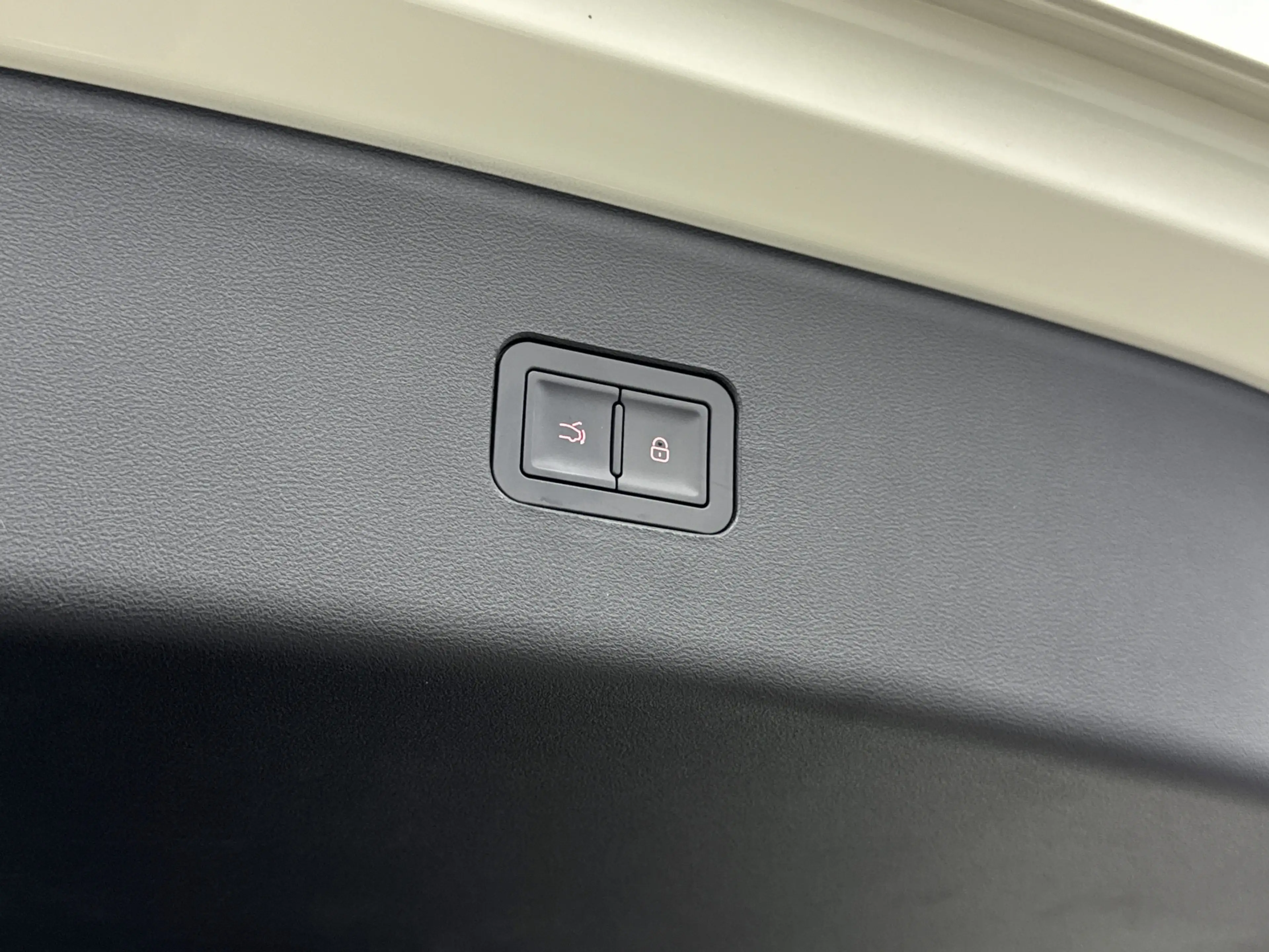 BYD Seal 6 Touring - 1.5 DM-i Comfort // SCHUIFKANTELDAK // 1 — photo 17