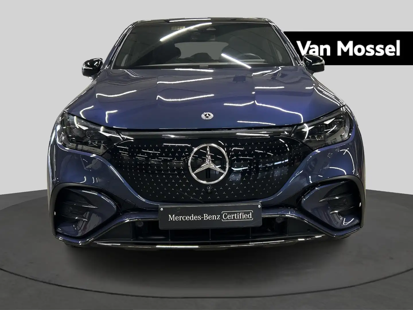 Mercedes-Benz EQE SUV 350+ Sport Edition + AMG LINE + AIRMATIC + PANO DA Bleu - 2