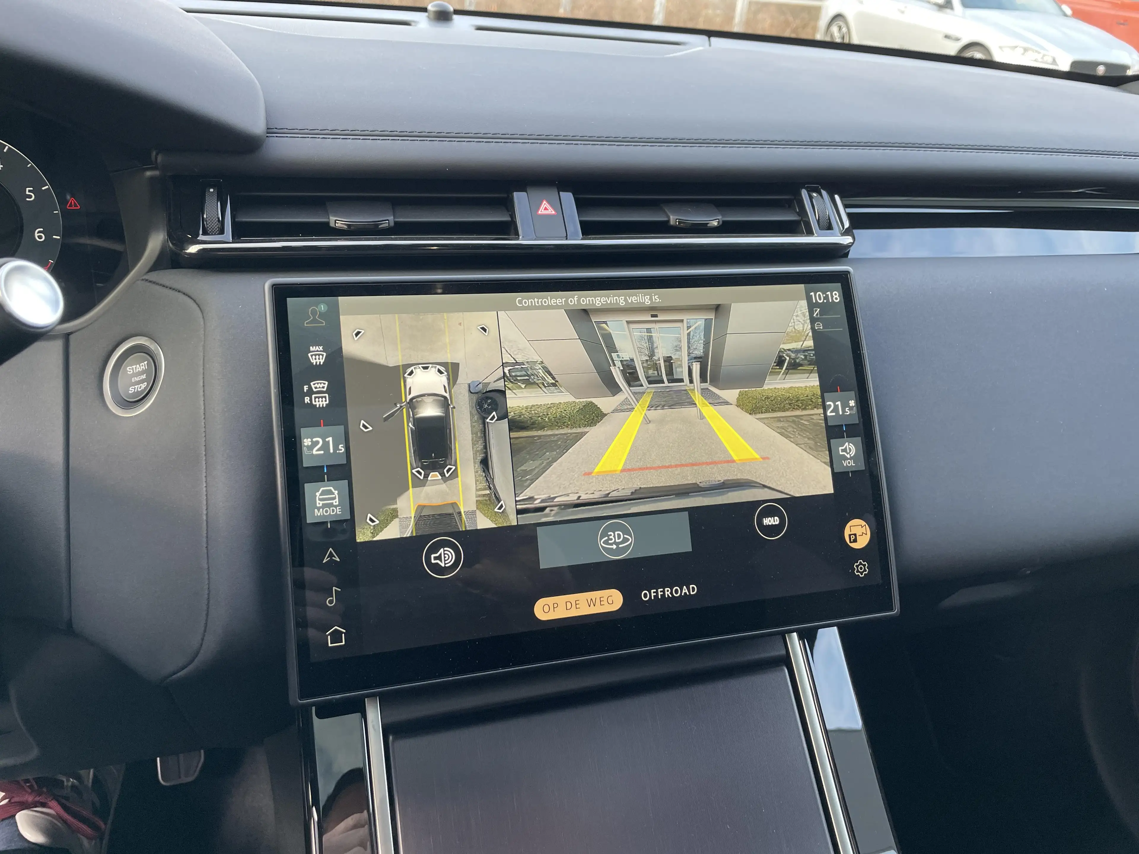 Land Rover Range Rover Velar P400e Dynamic SE AWD Auto. 26MY — photo 11
