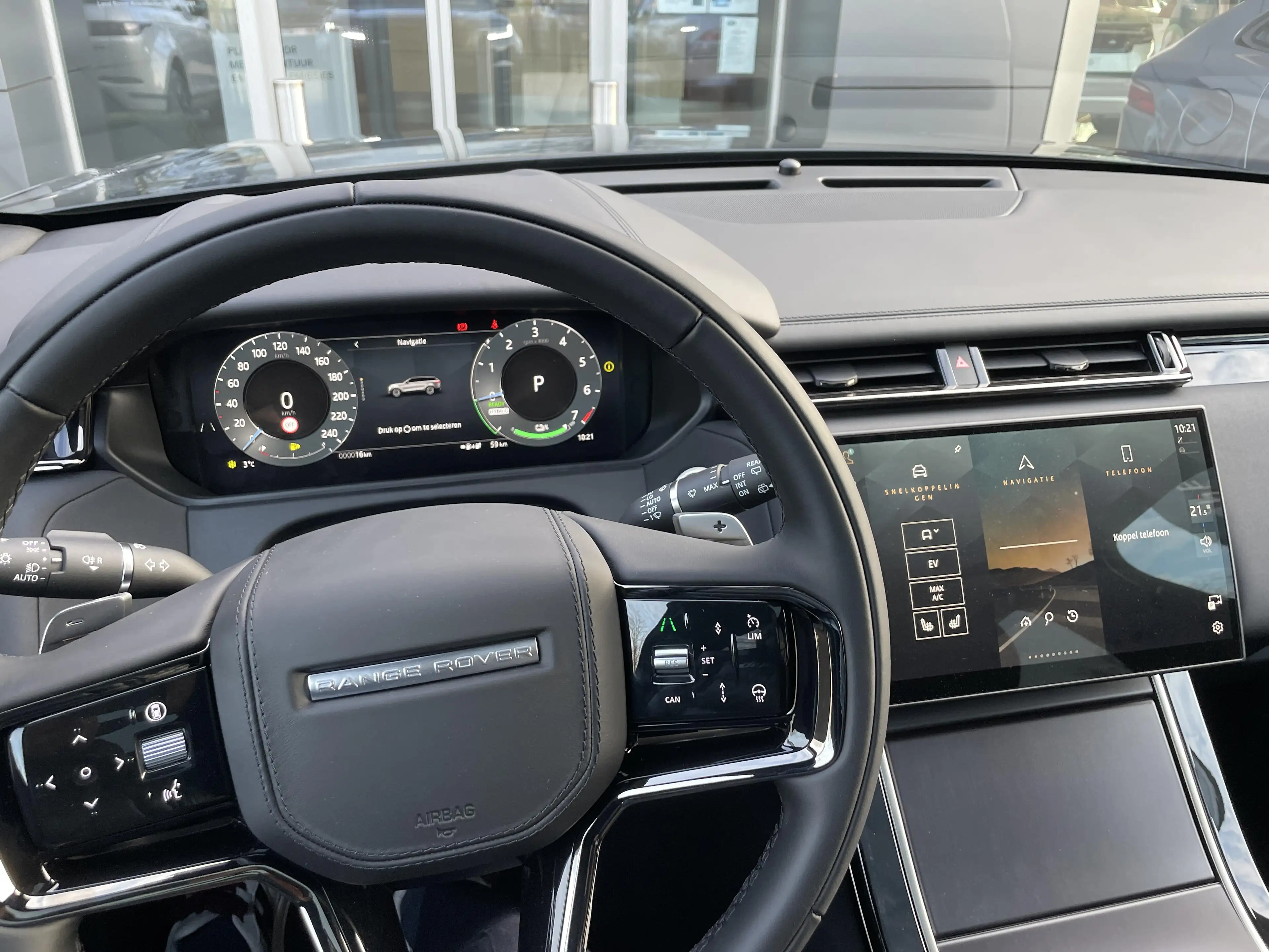Land Rover Range Rover Velar P400e Dynamic SE AWD Auto. 26MY — photo 15