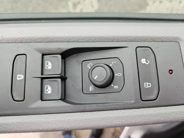 Volkswagen T6 Kombi LR TDI 4MOTION "LED, GRA, "Klima hinten & vorne" Ansicht 10