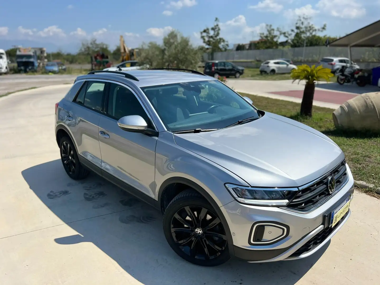Volkswagen T-Roc 2.0 TDI 150 cv LIFE DSG AUTOMATICA Grigio - 1